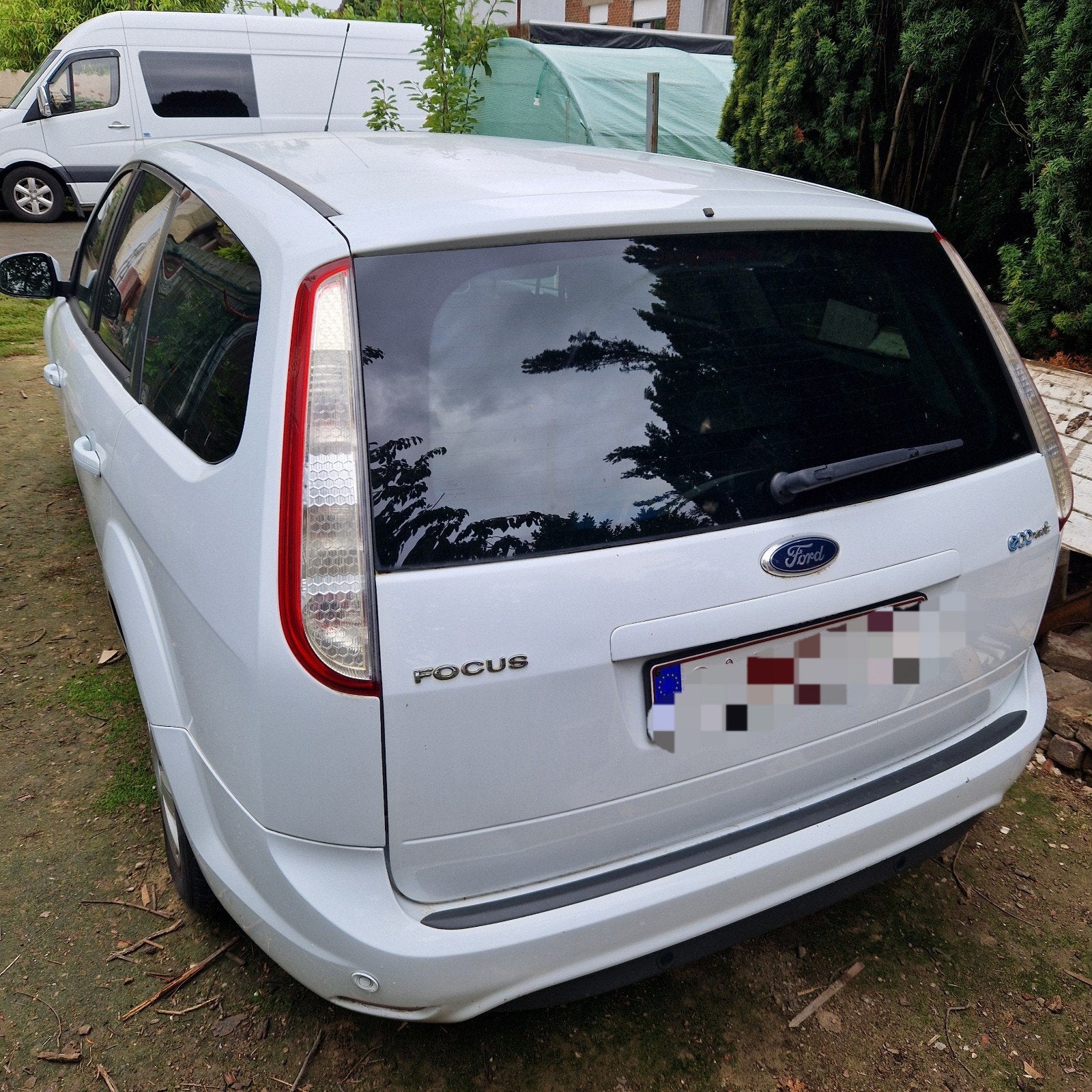 Ik wil de auto verkopen, Auto's, Focus, 4 deurs, Zwart, Wit