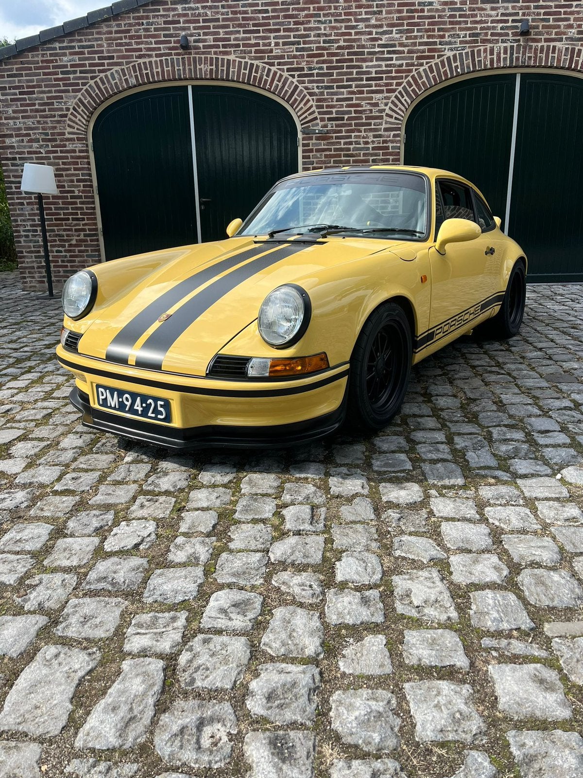 Porsche 911 RS 3,6 l 280 ch en 1972 en parfait état, Sièges sport, Achat, Boîte manuelle, Noir