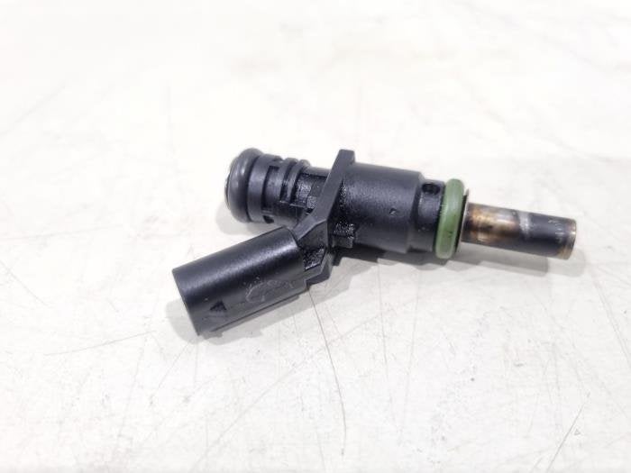 Injecteur (injection essence) d'un Audi A8, -, 3 mois de garantie, Audi, Utilisé