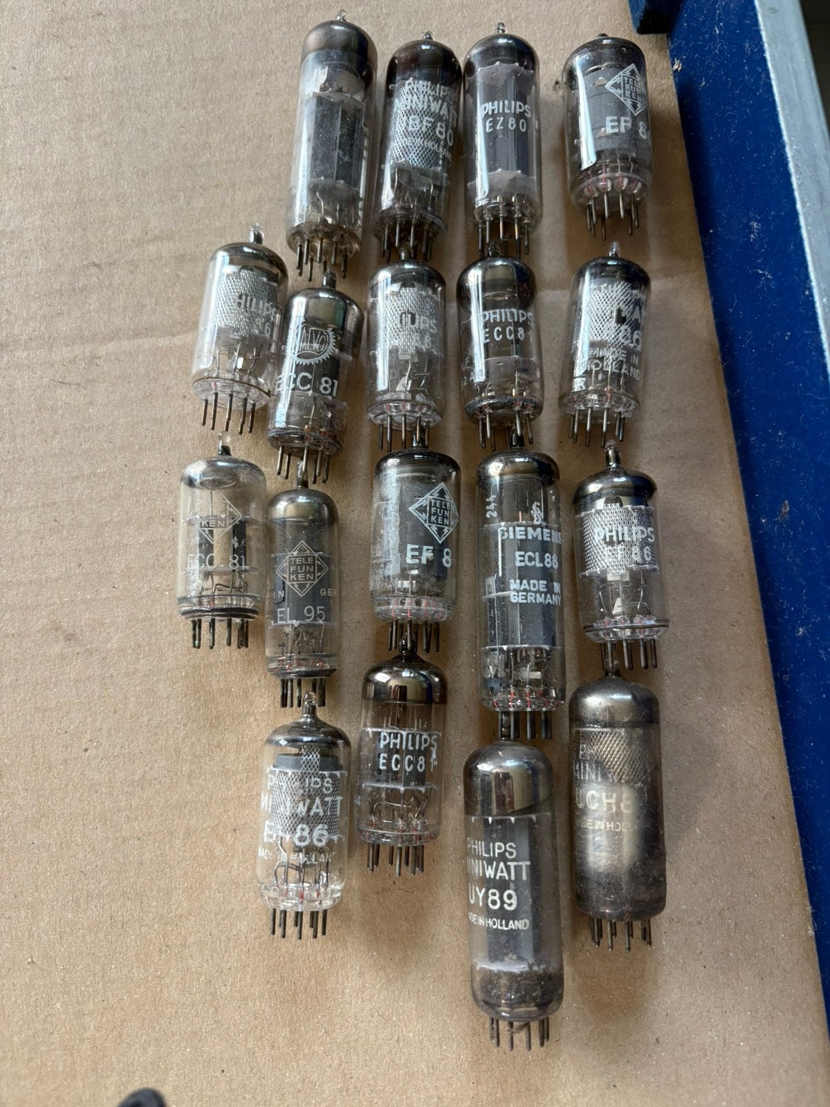 Lot de 18 lampes / tubes (Philips, Telefunken, Siemens), Enlèvement, Utilisé