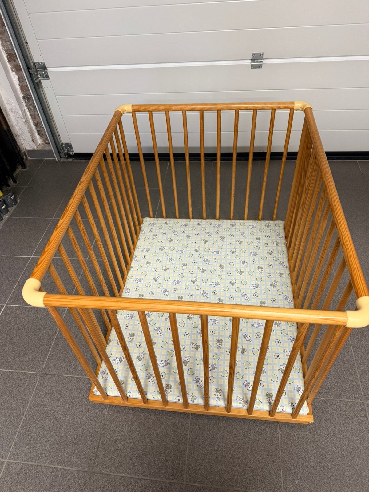 Vintage babypark, Ophalen, Gebruikt, Vierkant, Wieltjes
