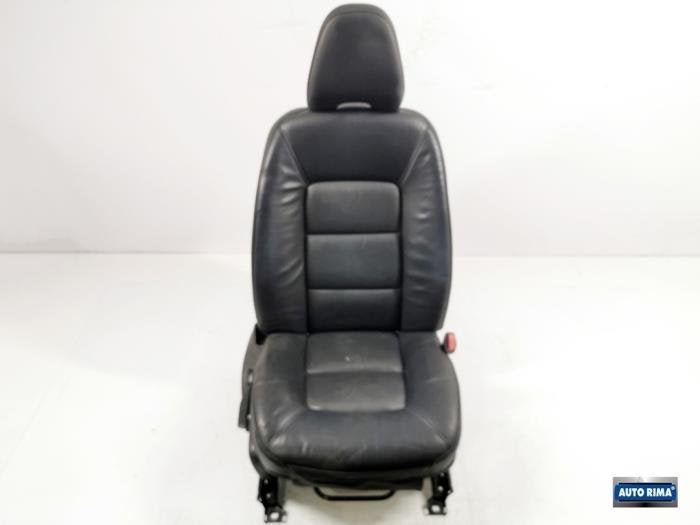 Siège droit d'un Volvo V70, -, 3 mois de garantie, -, -