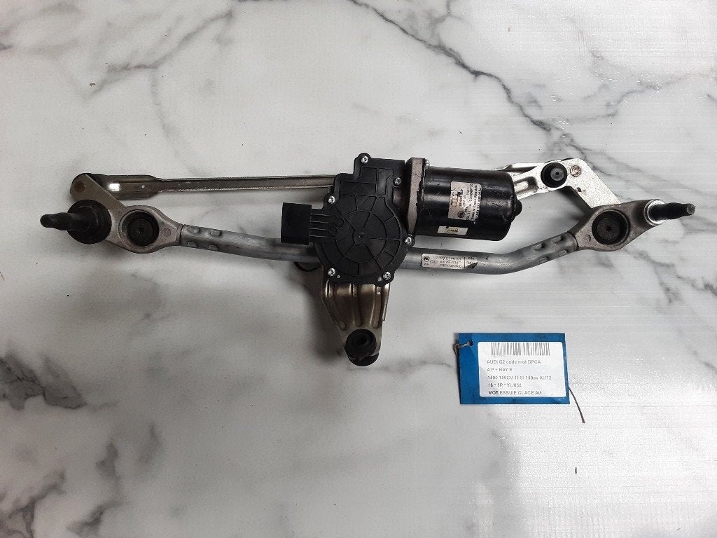 MOTEUR ESSUIE-GLACE AVANT Audi Q2 (GAB / GAG) (81B955023A), Mevr. I. Hauben, Audi, Utilisé, Rue de l'Espoir 34 34
4030  GRIVEGNÉE, BE