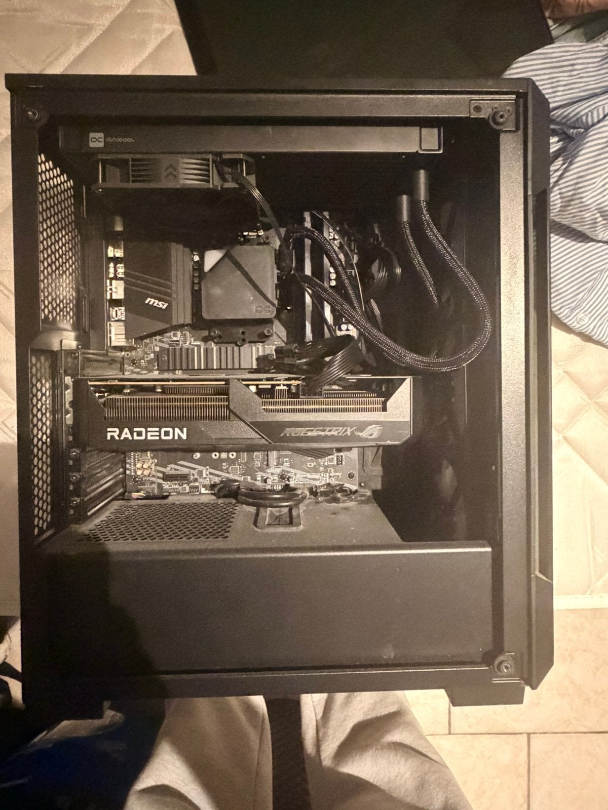 Pc gamer , voir description, Ophalen, Zo goed als nieuw, Gaming, SSD
