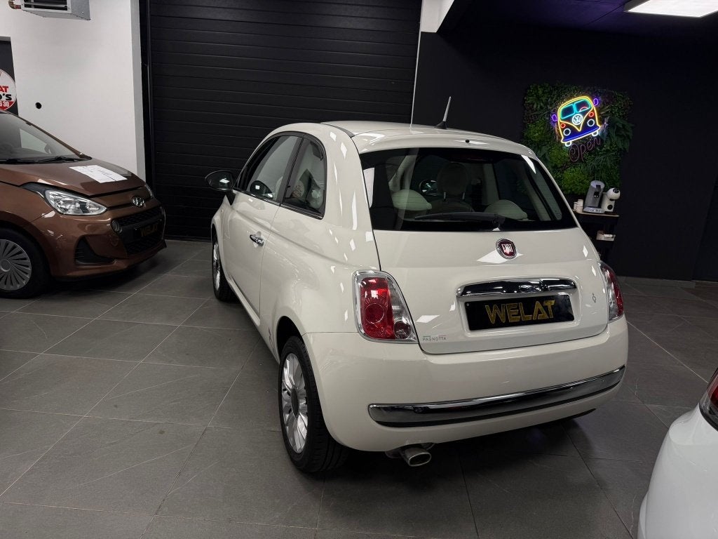 FIAT 500 AUTOMAAT  2015 BENZINE 39.000 KM TOP STAAT, Auto's, Wit, Bedrijf, Grijs, 69 kW