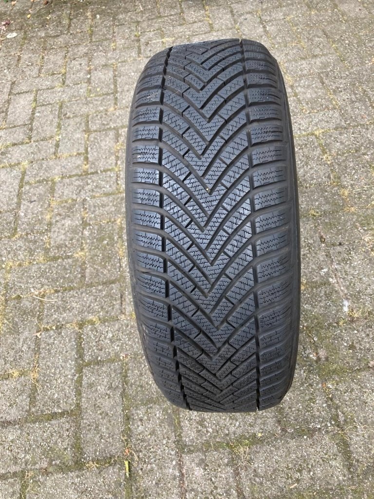 Pneus d'hiver Vredestein 205/55 R16, Autos : Pièces & Accessoires, Pneus & Jantes, Pneus hiver, Véhicule de tourisme, Pneu(s)