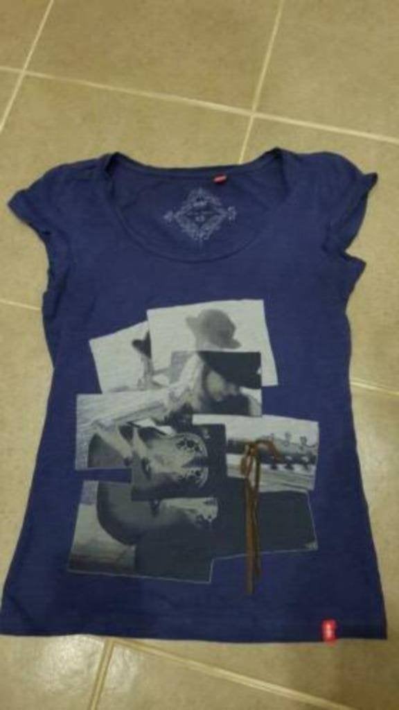 blauwe t-shirt met tekening van Esprit maat Smal, Kleding | Dames, Blauw, Ophalen of Verzenden, EDC by Esprit, Korte mouw