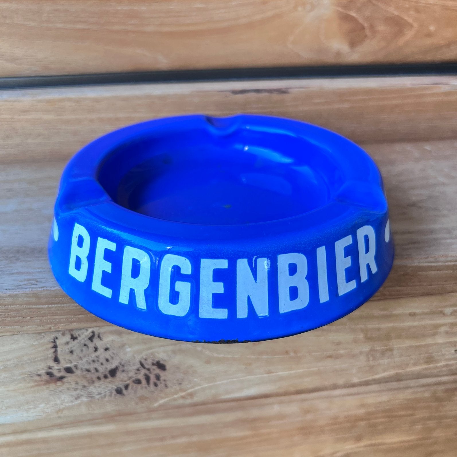 Ancien cendrier émaillé Bergenbier Zeeberg Alost, Enlèvement ou Envoi, Utilisé