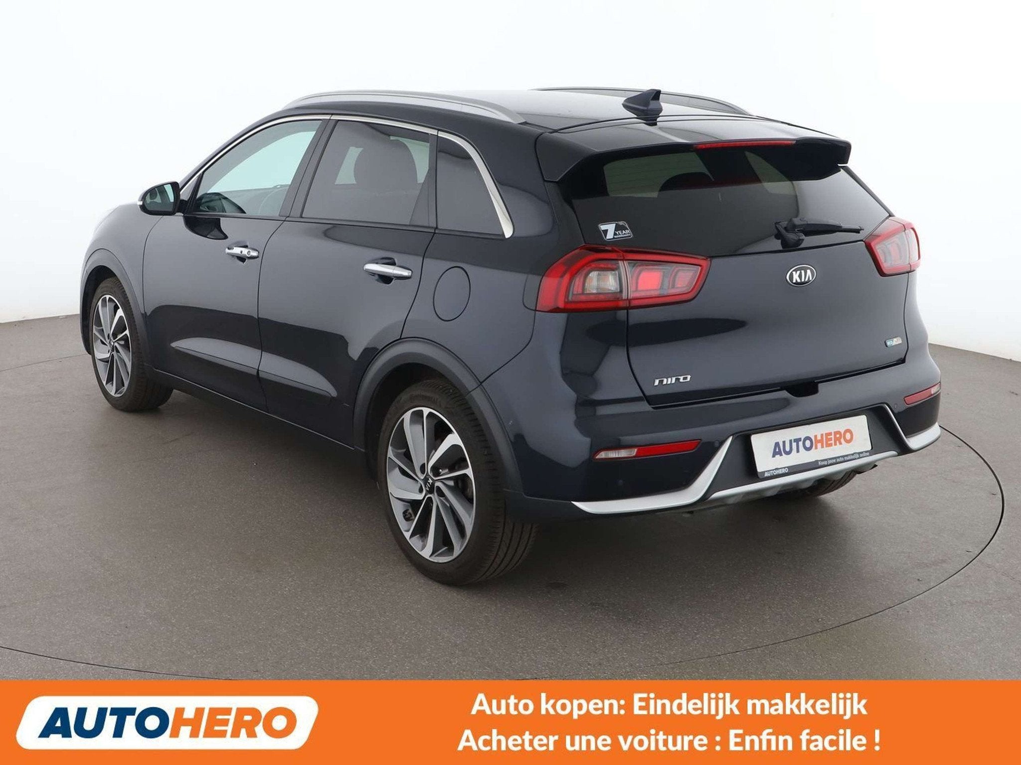 Kia Niro 1.6 Hybrid Edition 7 (année de construction 2016), Autos, Cuir, Achat, Volant multifonction, Noir