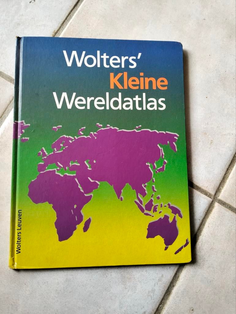 Wolters kleine Wereldatlas, Boeken, Ophalen of Verzenden