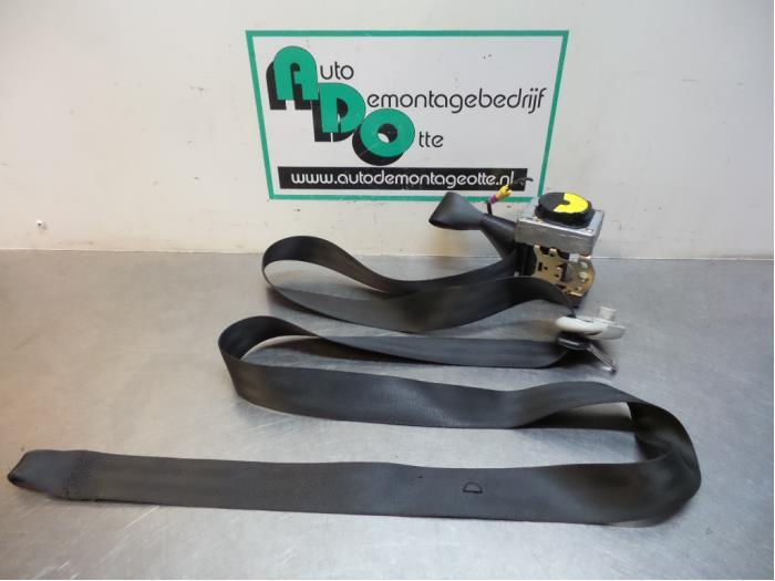 Ceinture de sécurité avant droite d'un Volkswagen Beetle (, Volkswagen, -, 3 mois de garantie, Utilisé