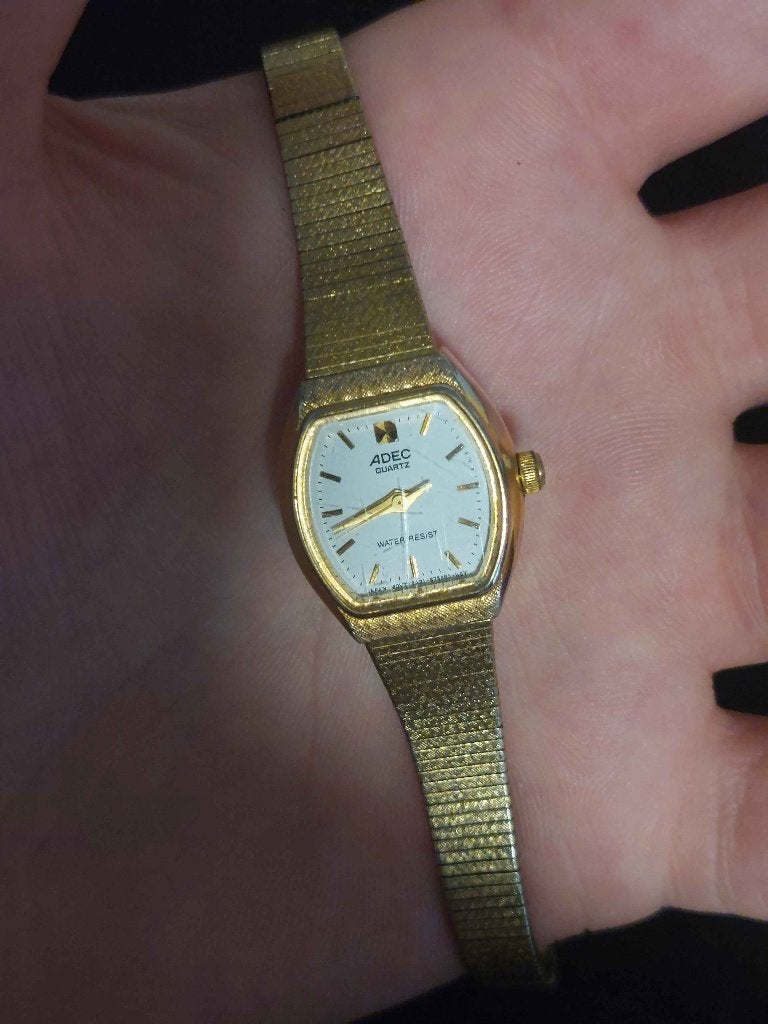 Adec quartz 1980 vrouwen horloge, Bijoux, Sacs & Beauté, Montres | Femmes, Utilisé, Montre-bracelet, Autres marques, Acier, Acier