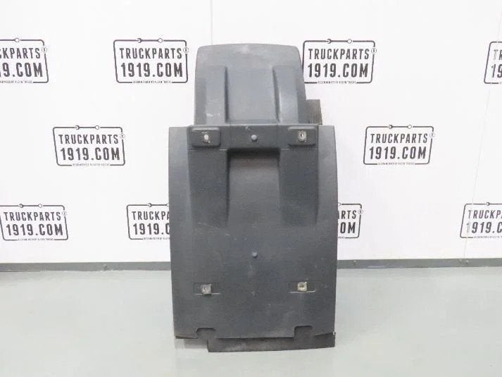 Volvo 82637695 |  Spatbord voor Re., Ophalen, Gebruikt, Volvo, Carrosserie en Plaatwerk