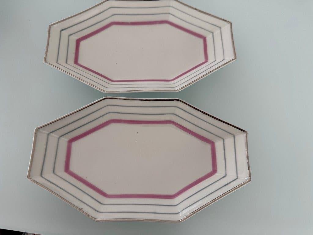deux soucoupes octogonales, Maison & Meubles, Cuisine | Vaisselle, Assiettes(s), Enlèvement ou Envoi, Comme neuf, Autres styles