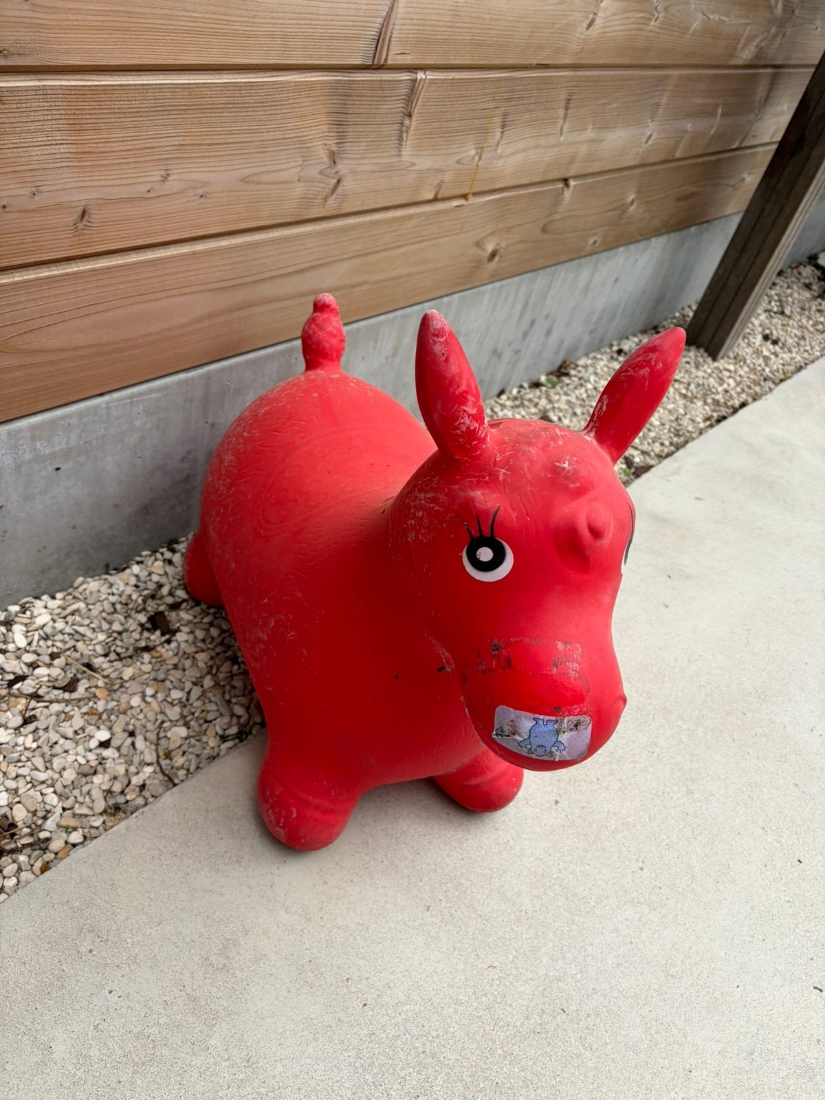 Rood springpaardje, Ophalen, Zo goed als nieuw
