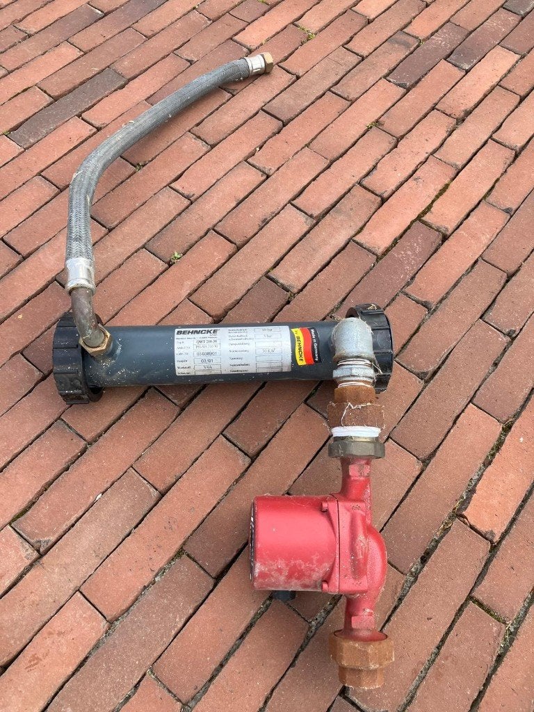 Zwembad warmtewisselaar 30kW + Grundfos circulatiepomp, Ophalen, Gebruikt, Verwarming