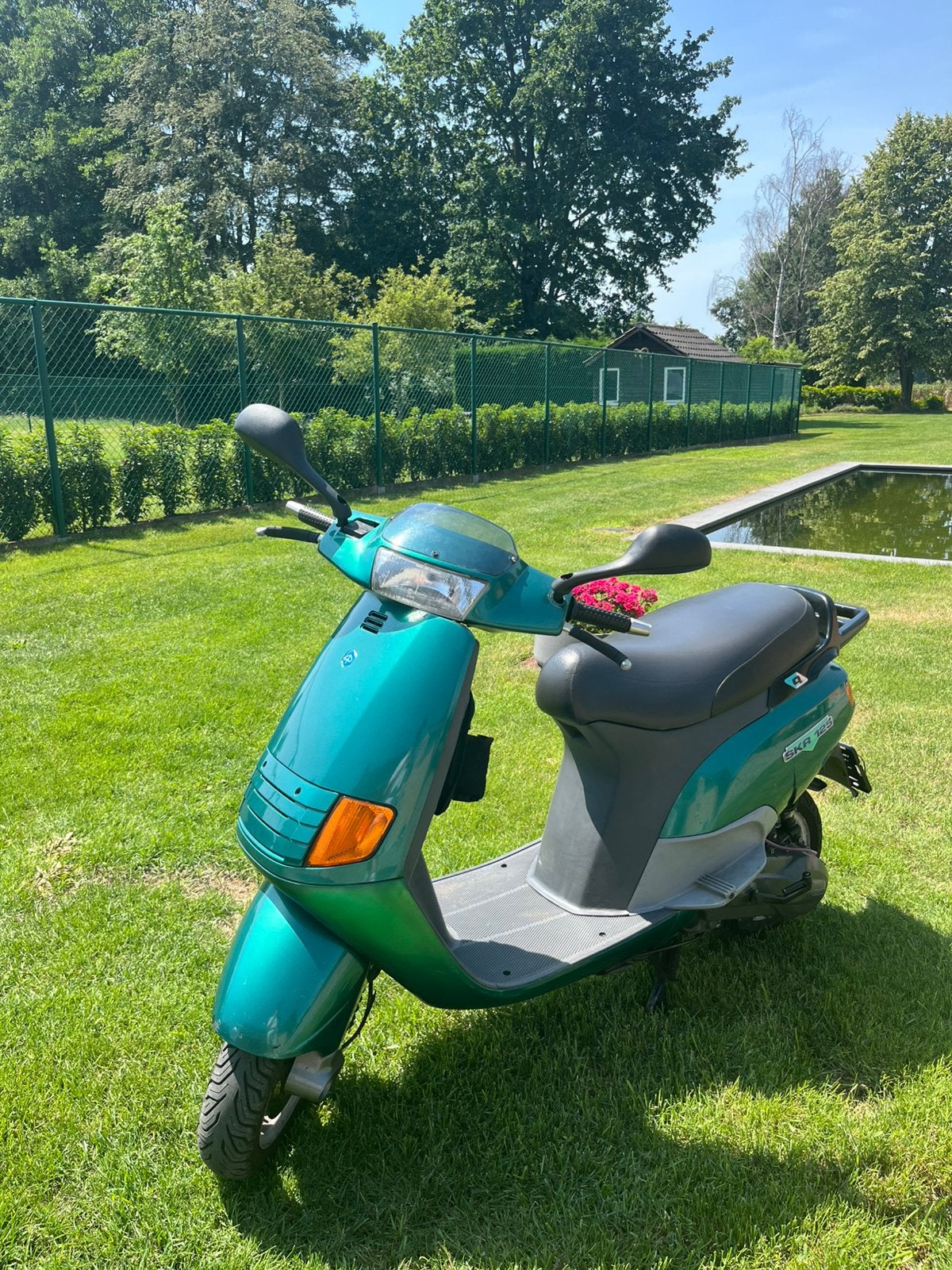 Piaggo skipper plus veel onderdelen, Fietsen en Brommers, Scooters | Piaggio, Ophalen, Zo goed als nieuw