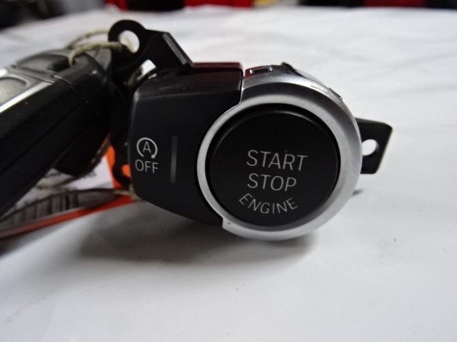 CONTACTSLOT BMW X4 (F26) (01-2014/03-2018), Gebruikt, BMW