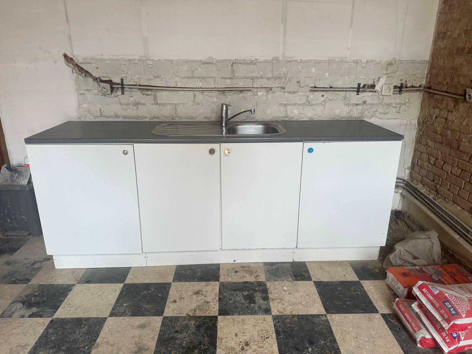 Keukenkast met spoelbak en mengkraan, Maison & Meubles, Cuisine | Cuisines complètes, Bois, Enlèvement, Utilisé, Autres types