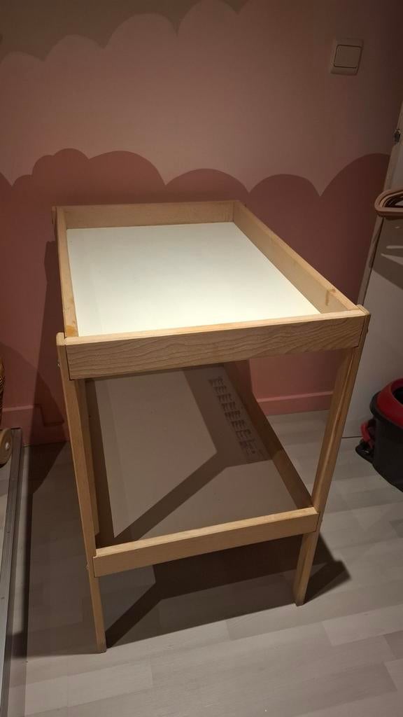 Table à langer, Enlèvement
