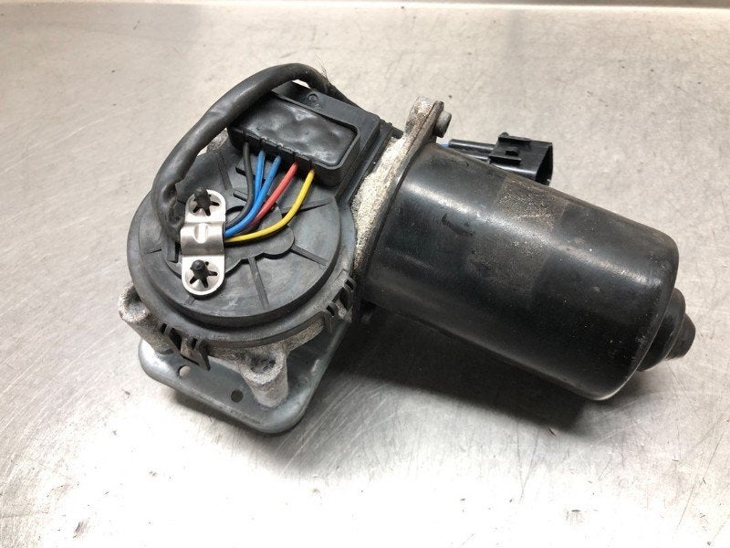 MOTEUR ESSUIE-GLACE AVANT Hyundai iX35 (LM) (|F00S2S2797|), Robert Bosch AG, Utilisé, Hyundai, Robert-Bosch-Allee 1
74232  Abstatt, DE