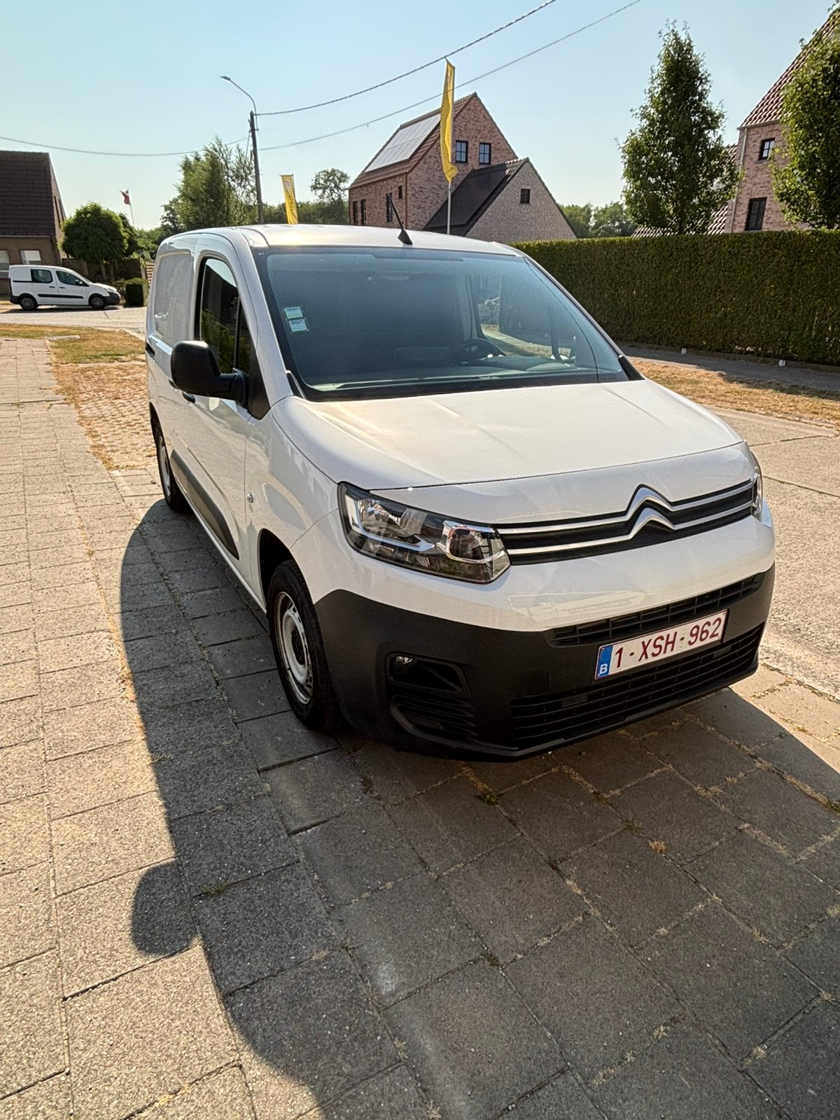 Citroen berlingo lichte vracht benzine 1.2 pure tech, Voorwielaandrijving, 4 deurs, Stof, 1199 cc