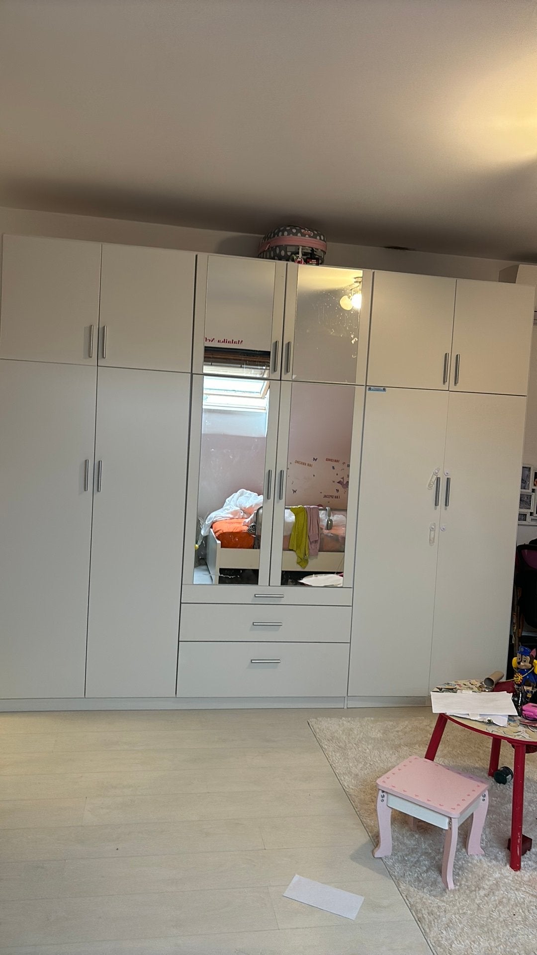 Kinder kleren kast, Huis en Inrichting, Ophalen, Gebruikt, Met deur(en)