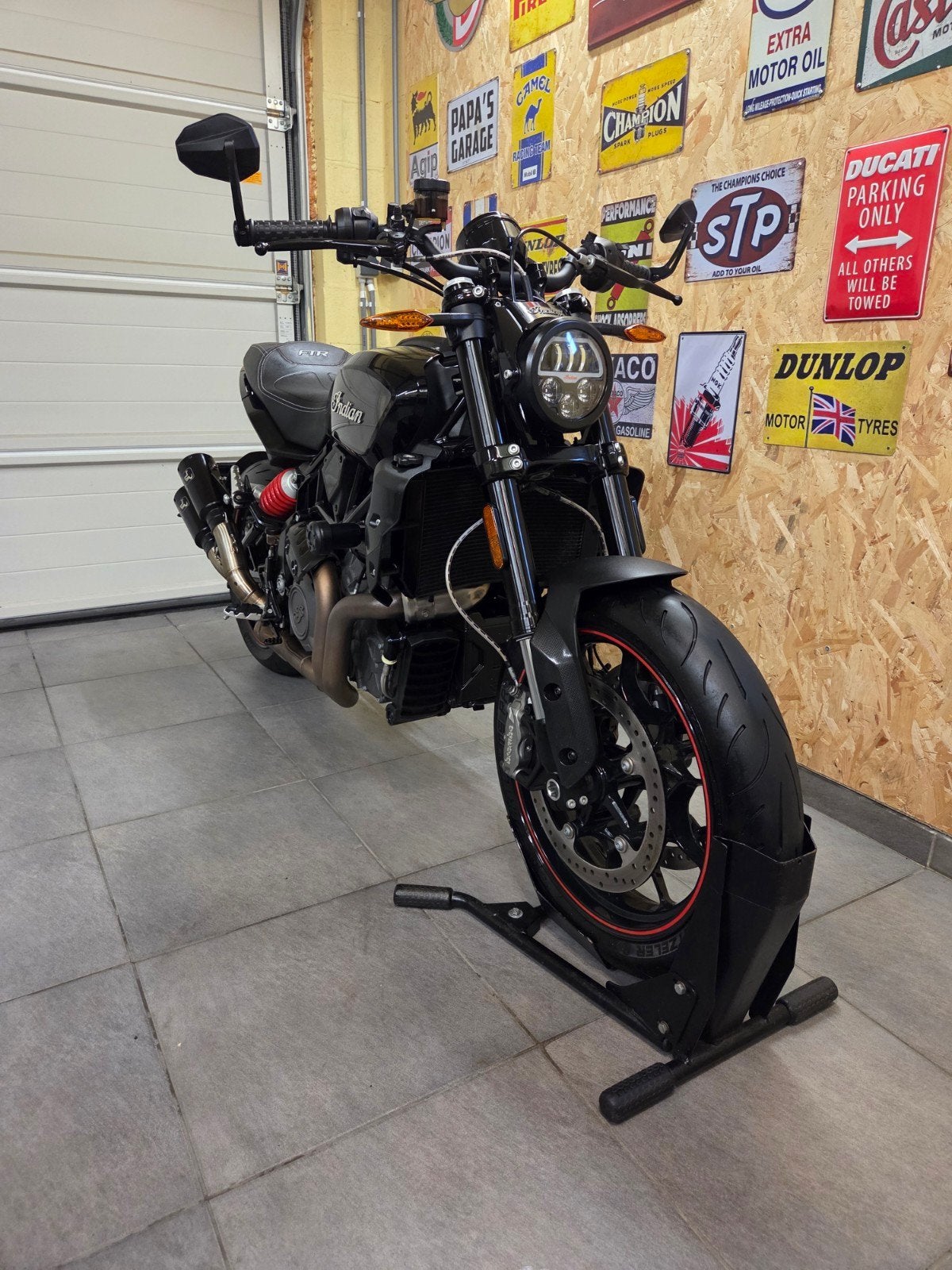 Indian FTR 1200 Topstaat! *Keuring & Garantie*, 1203 cc, 2 cilinders, Occasion, Motorrijbewijs A