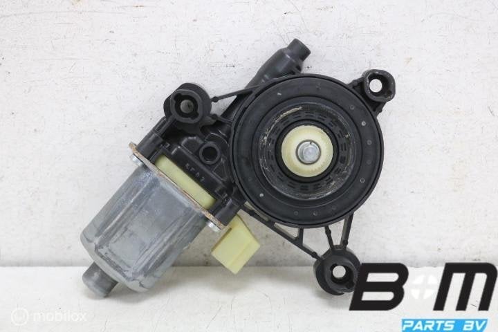 Raammotor rechtsvoor Audi A4 8W 8W0959802, Utilisé