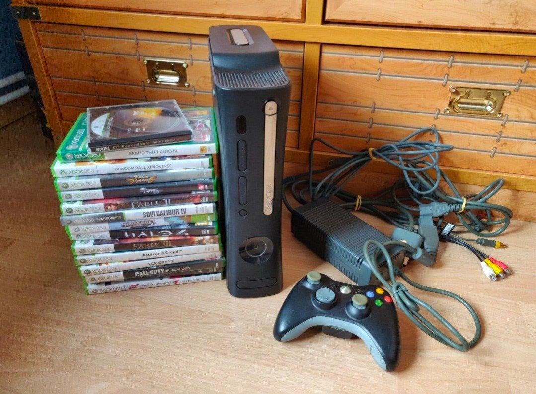 Xbox 360 120 GB Elite console (Jasper) + 14 games, Consoles de jeu & Jeux vidéo, 360 Elite ou Super Elite, Enlèvement ou Envoi