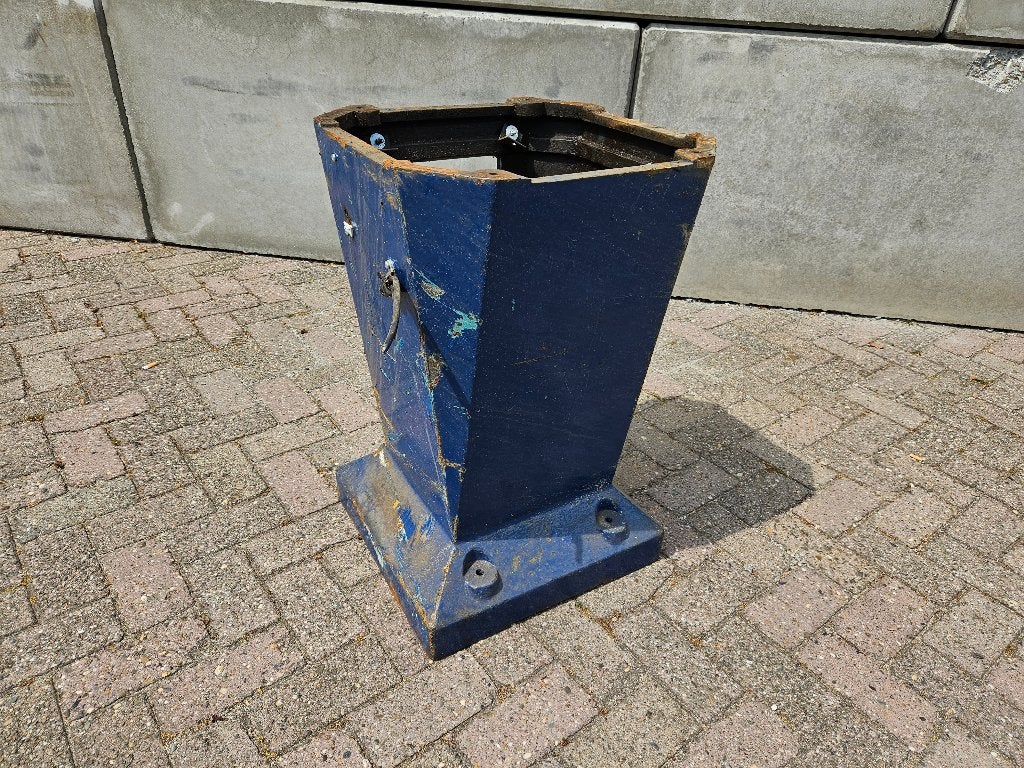 Gietijzeren Bewo zaagmachine poot Hoog 74 cm, Enlèvement
