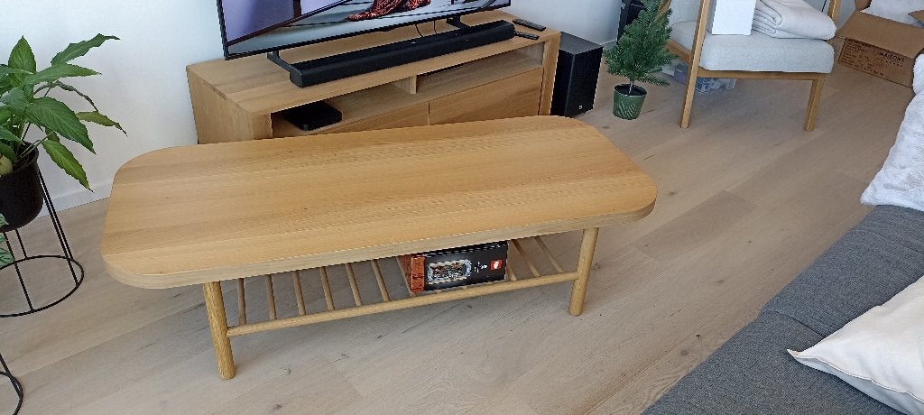 Table basse, IKEA LISTERBY - plaqué chêne clair, Maison & Meubles, 100 à 150 cm, Enlèvement, Utilisé, 50 à 100 cm