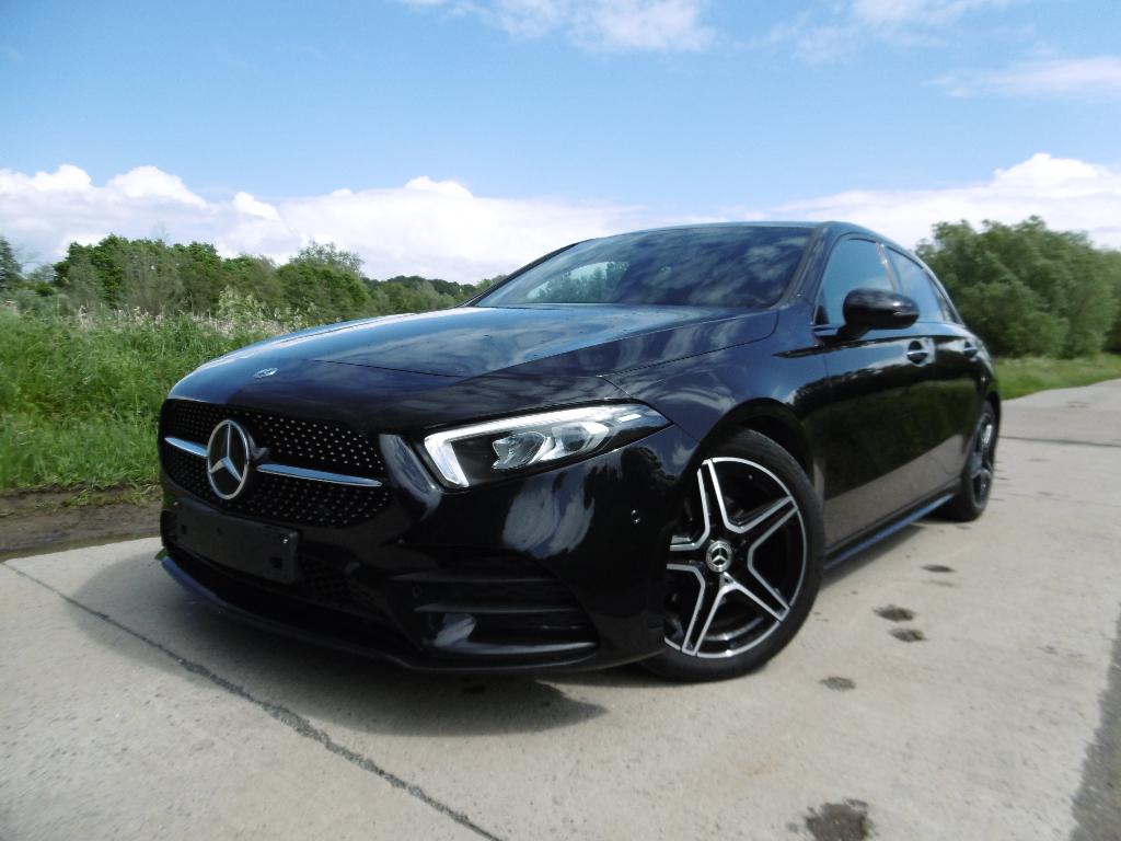 A180d AMG SPORTPAKKET NIGHTPAKKET AUTOMAAT netto: 19750 eu, Auto's, Mercedes-Benz, 4 cilinders, Zwart, Bedrijf, 5 deurs