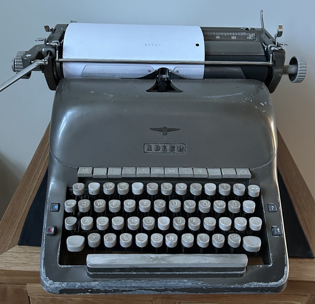 Vintage TypeMachine - ADLER - Werkend - jaren 1960, Antiek en Kunst, Ophalen of Verzenden