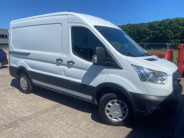 Ford Transit 220000km 2021, Autos, Camionnettes & Utilitaires, Entreprise, ABS, Airbags, Bluetooth, Cruise Control, Vitres électriques