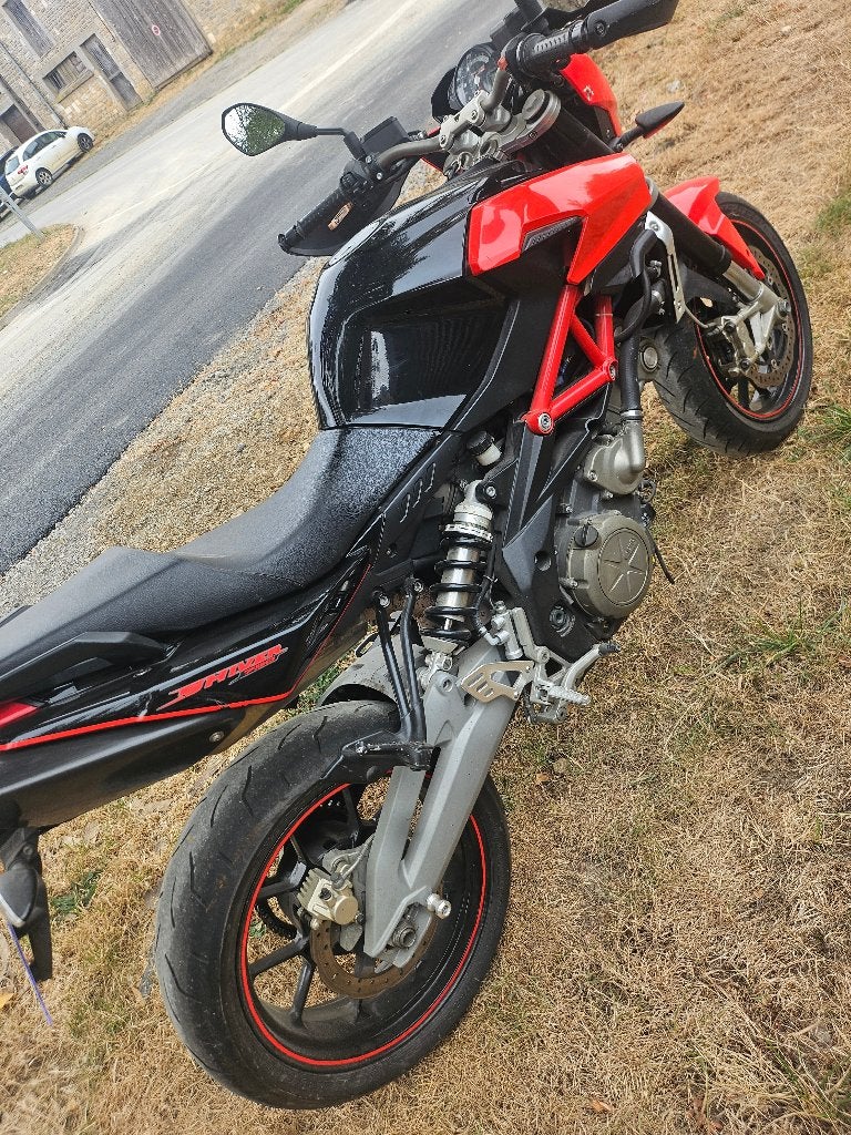 Aprilia Shiver 750 uit 2011 A2, Motoren, Motoren | Yamaha, Particulier