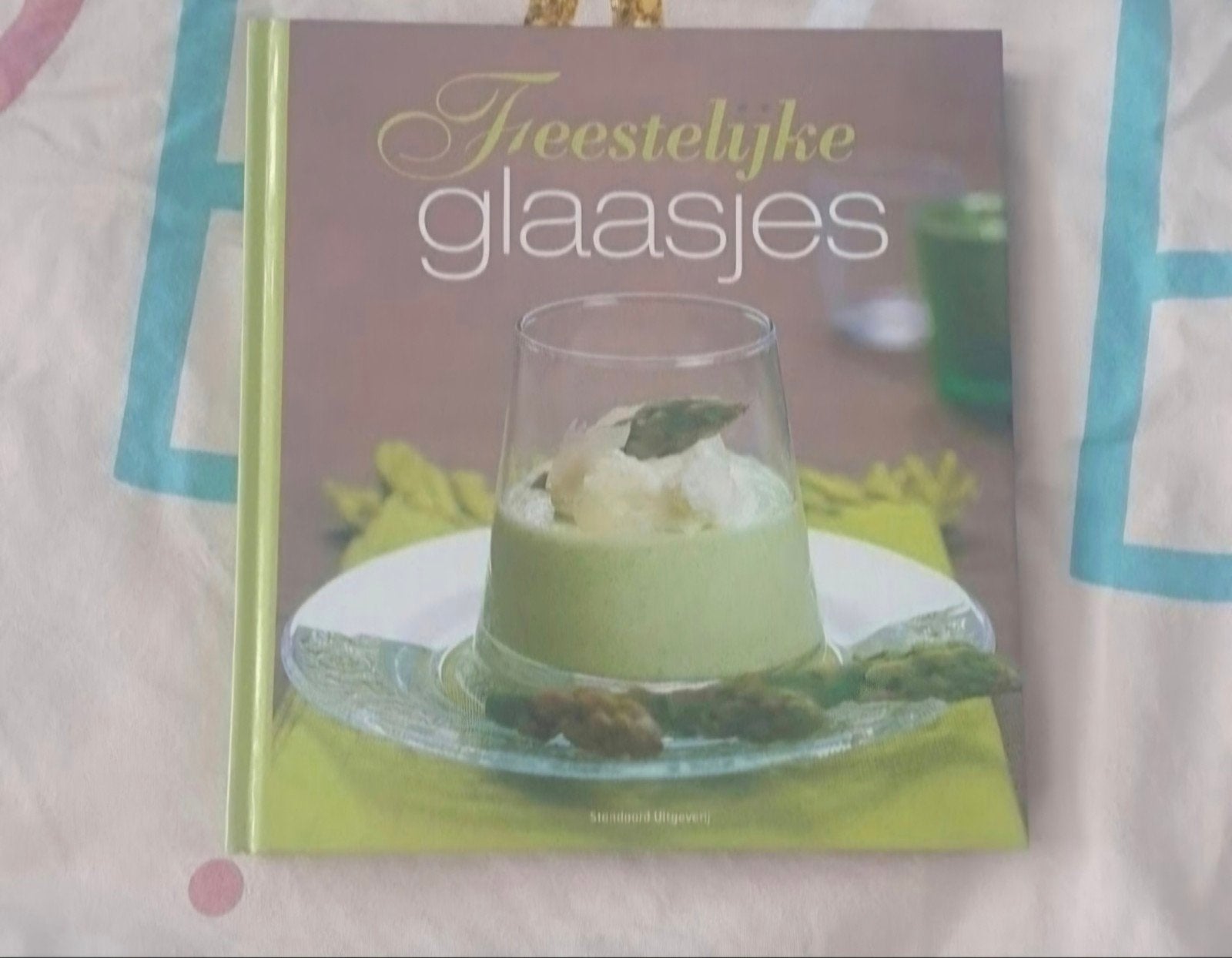 kookboek feestelijke glaasjes, Enlèvement ou Envoi, Comme neuf