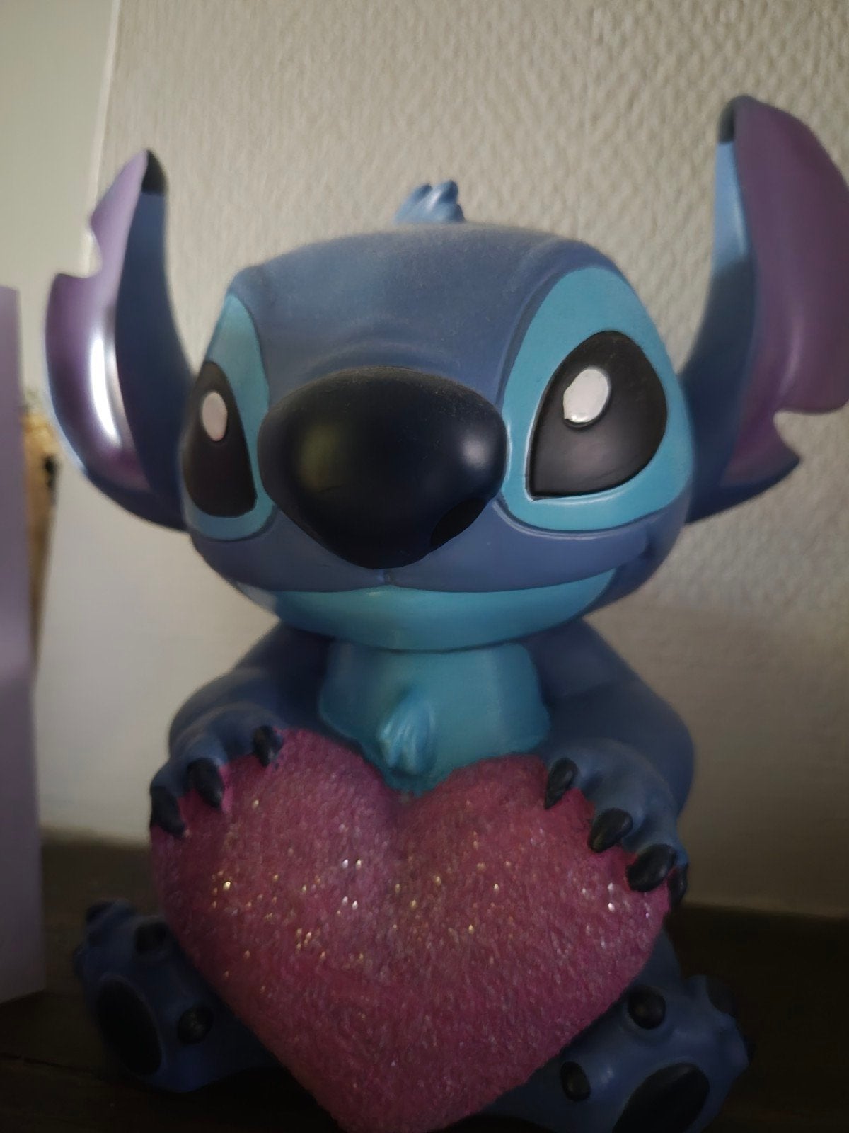Stitch beeldjes, Ophalen