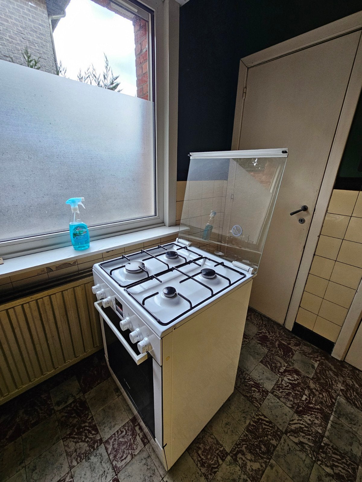 Bosch wit gasfornuis met Electrische oven, Ophalen, Hete lucht