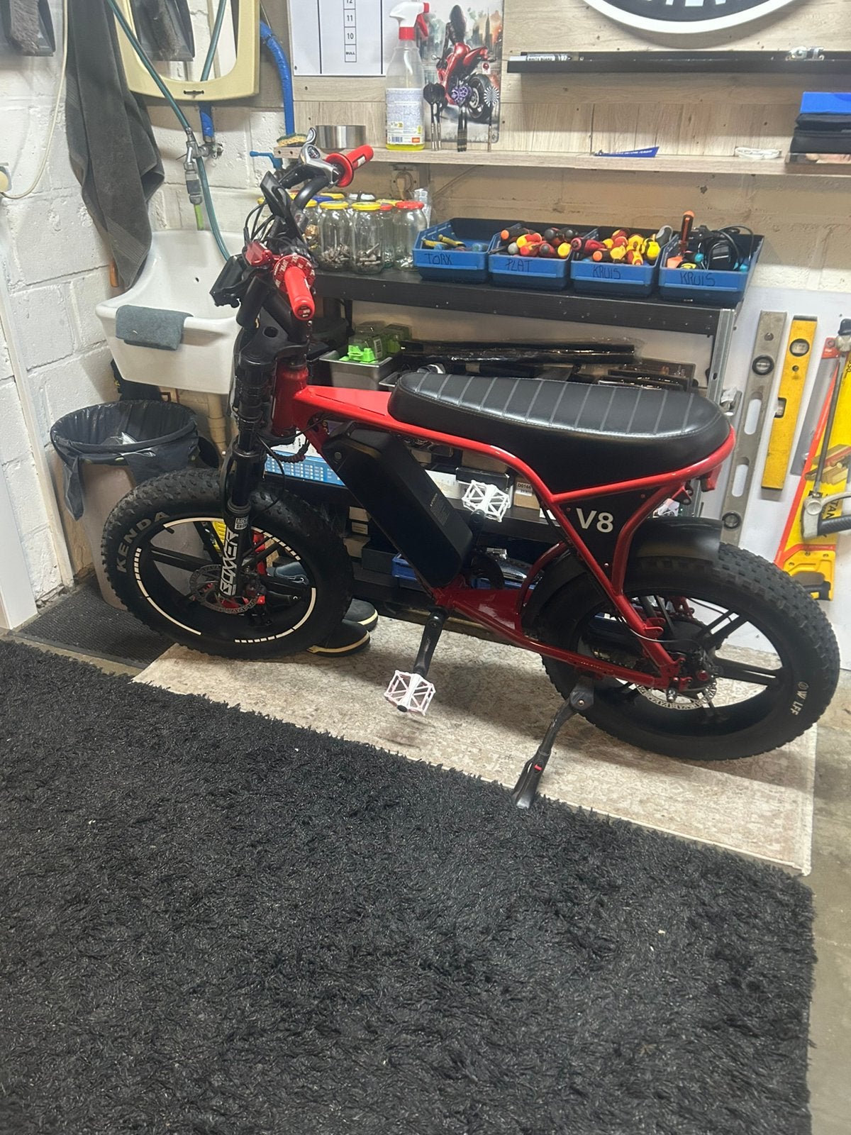 Fatbike v8 personnalisé, Autres marques, Vitesses, Comme neuf, Enlèvement