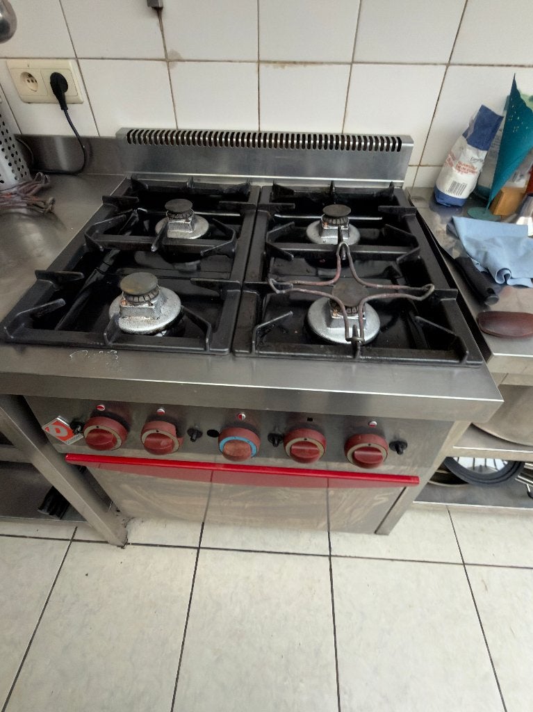 Cuisinière Diamond 4 feux gaz avec four – Inox, Gaz, 85 à 90 cm, 4 zones de cuisson, Enlèvement