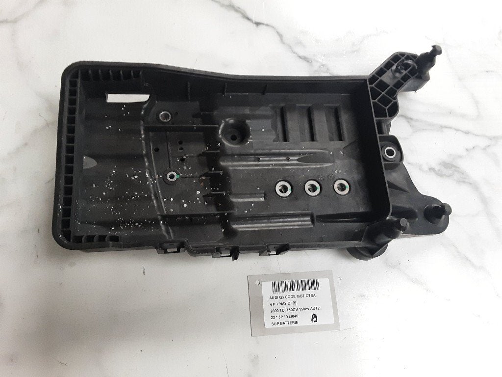 SUPPORT DE BATTERIE Audi Q3 (F3B) (5QF915325B), Autos : Pièces & Accessoires, Auto-Union-Straße  1,
85057  Ingolstadt, DE, Info@audi.de