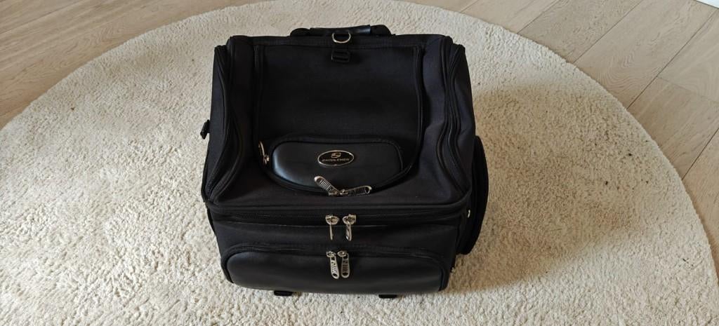 Sac de voyage chien ou chat pour porte-bagages auto ou moto, Animaux & Accessoires, Boîtes de transport, Comme neuf, Enlèvement