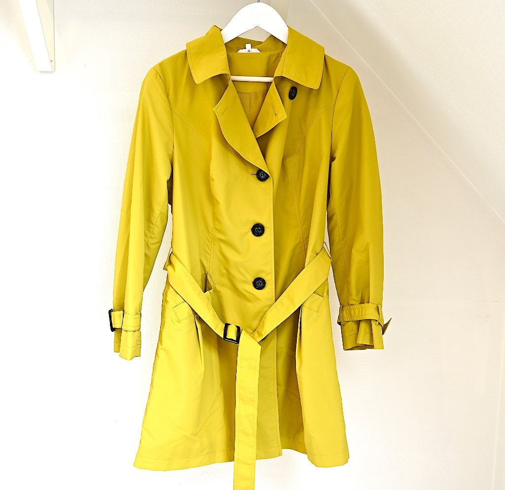 Veste de pluie d'été taille 44 - PARFAIT ÉTAT - SUPER PROPRE, Envoi, Comme neuf, Taille 42/44 (L), Jaune