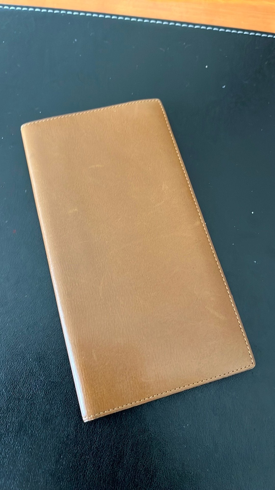 Portefeuille van het merk Delvaux, Bijoux, Sacs & Beauté, Porte-monnaie & Portefeuilles, Autres marques, Cuir, Enlèvement ou Envoi