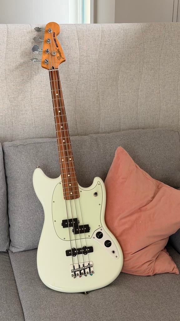 Fender Mustang Bass, Musique & Instruments, Enlèvement, Comme neuf