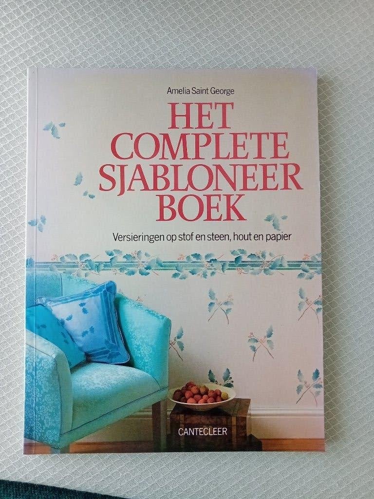 HET COMPLETE SJABLOONBOEK, Ophalen of Verzenden, Zo goed als nieuw, Tekenen en Schilderen