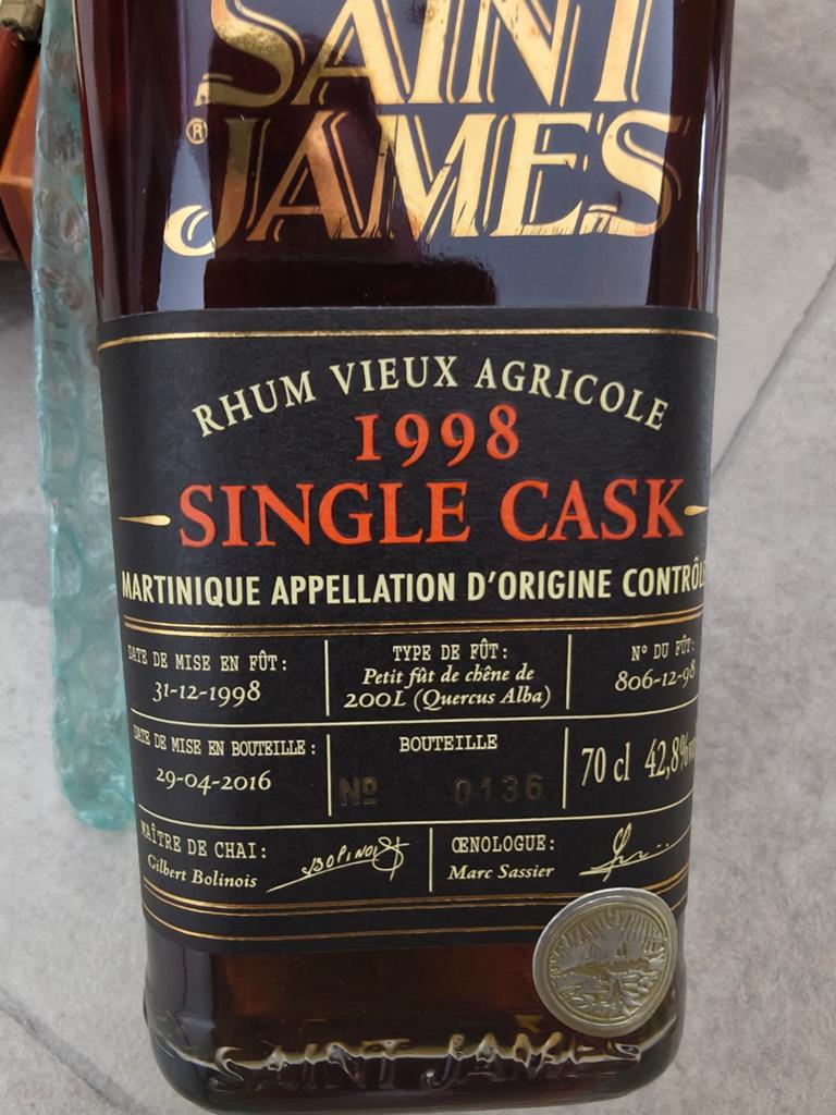 Saint James Rum uit 1998, Ophalen