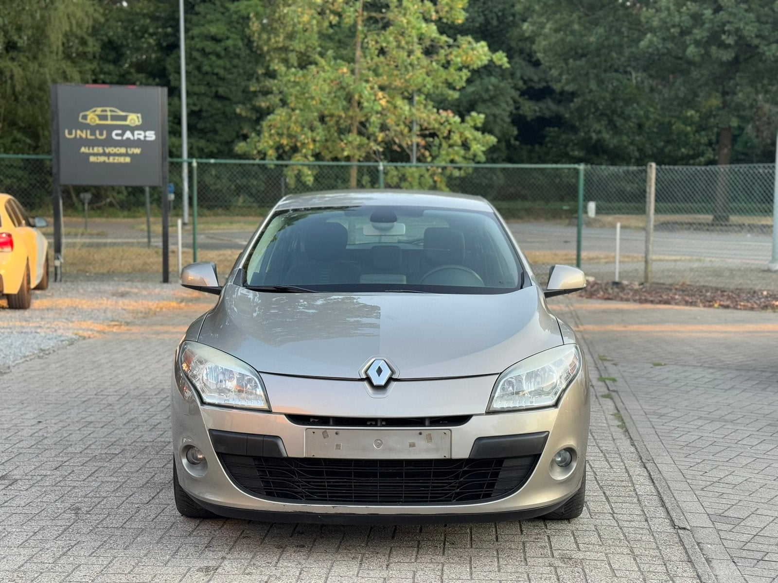 RENAULT MEGANE 1.5 DIESEL AUTOMAAT, Auto's, Automaat, Beige, Bedrijf, Diesel