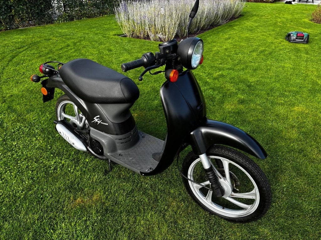 Honda Sky, Fietsen en Brommers, Brommers | Honda, Ophalen, Gebruikt, Klasse A (25 km/u), 50 cc